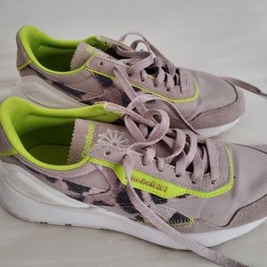 Sneaker Reebok Women leopard 8.5